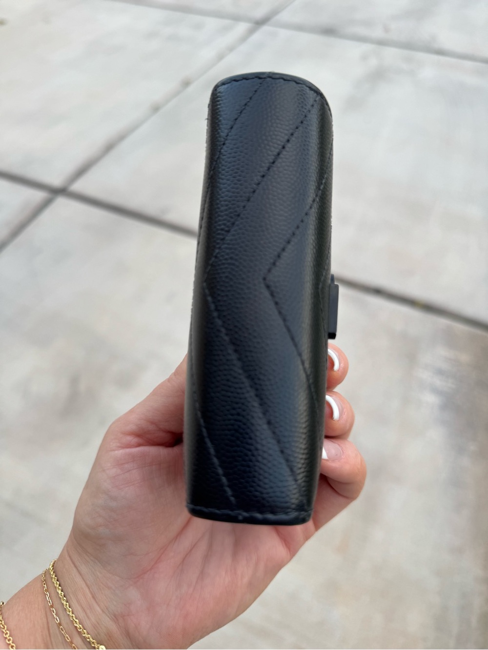 Authentic! Yves Saint Laurent Black Quilted Leather wallet - Picture 4 of 9